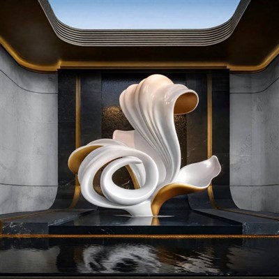 Minimalistička skulptura u zatvorenom prostoru